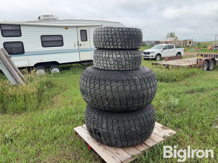 galaxy-turf-tractor-tires-&-rims-image-5