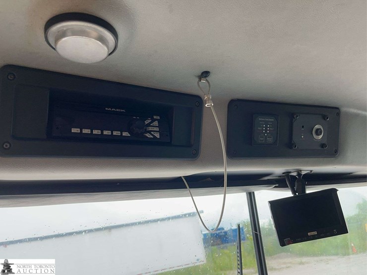 non-operable-2018-mack-terrapro-t/a-refuse-truck-image-11