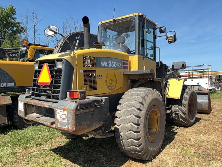 komatsu-wa250pz-6-image-3