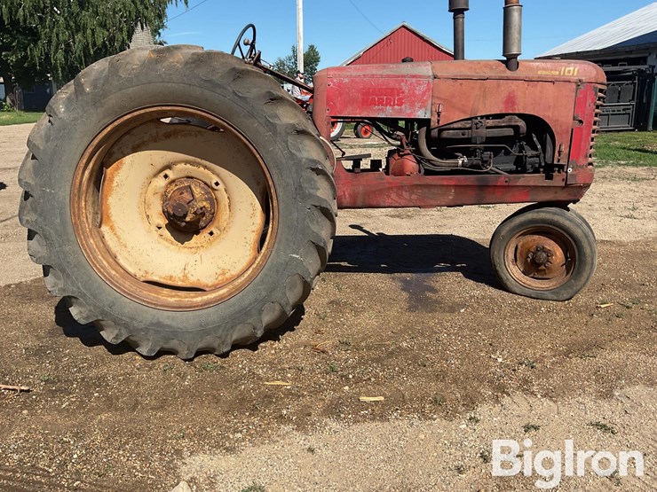 massey-ferguson-101-image-4