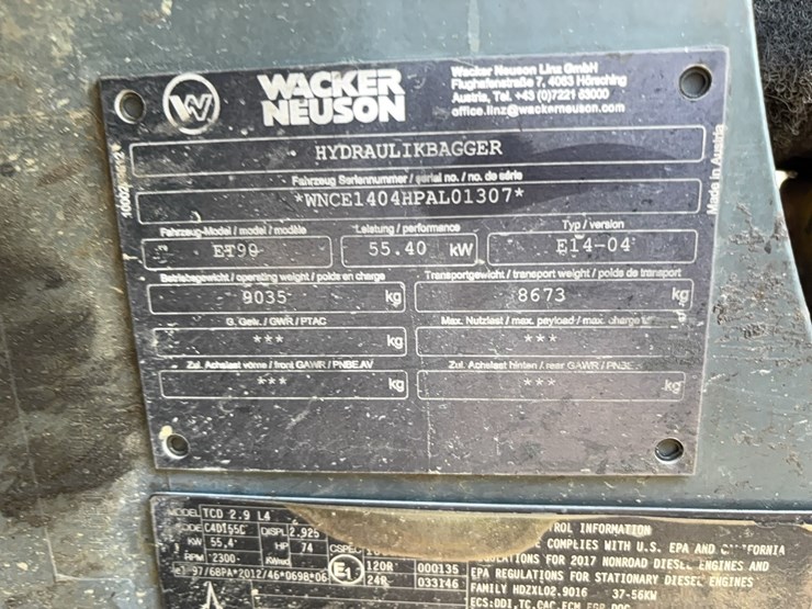 2017-wacker-neuson-et145-image-17