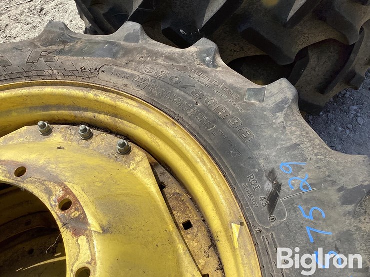 john-deere-8370r-image-13