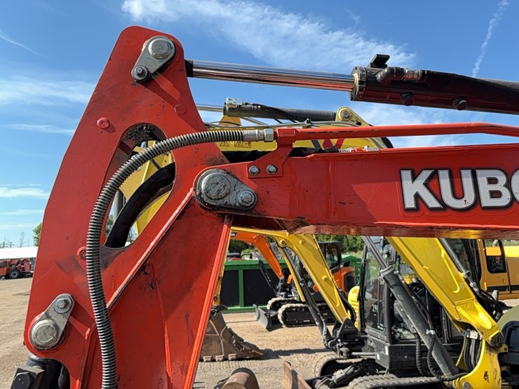 kubota-kx040-4-image-9