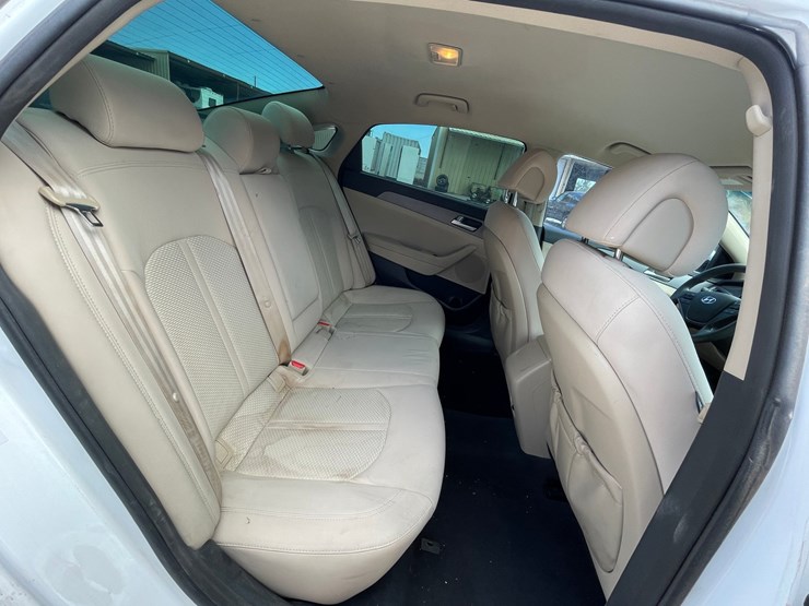 #160-•-2015-hyundai-sonata-(clean-tx-title)-image-114