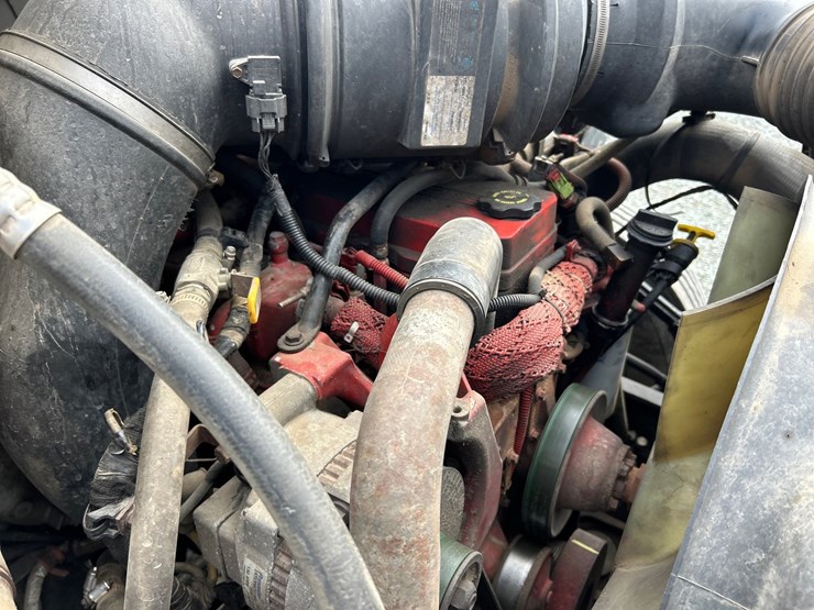 ford-f750-image-28