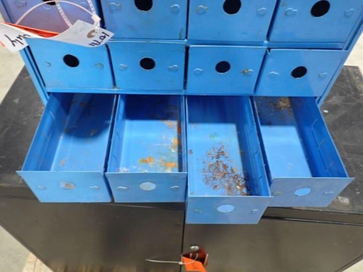 metal-16-drawer-and-two-door-storage-tool-image-9
