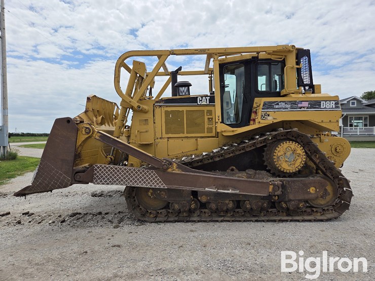 caterpillar-d8r-image-8