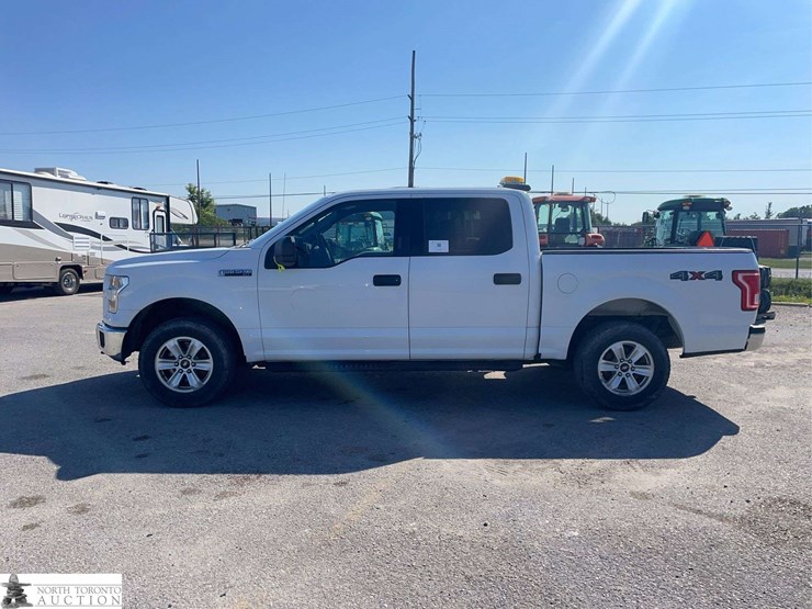 2017-ford-f150-image-8