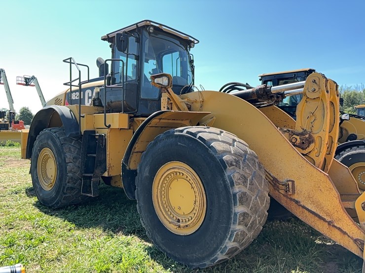 caterpillar-982m-image-3