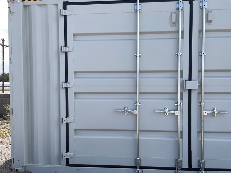 #102-•-40'-high-cube-container-image-7