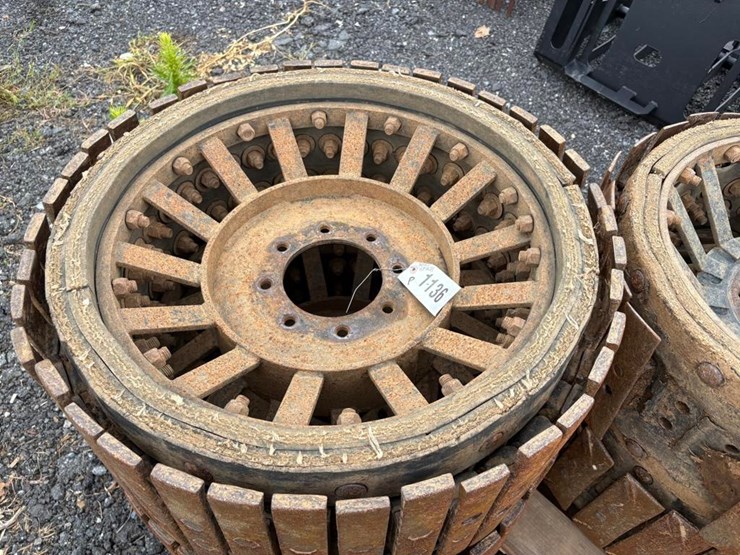 steel-skidsteer-wheels-(4)-image-4