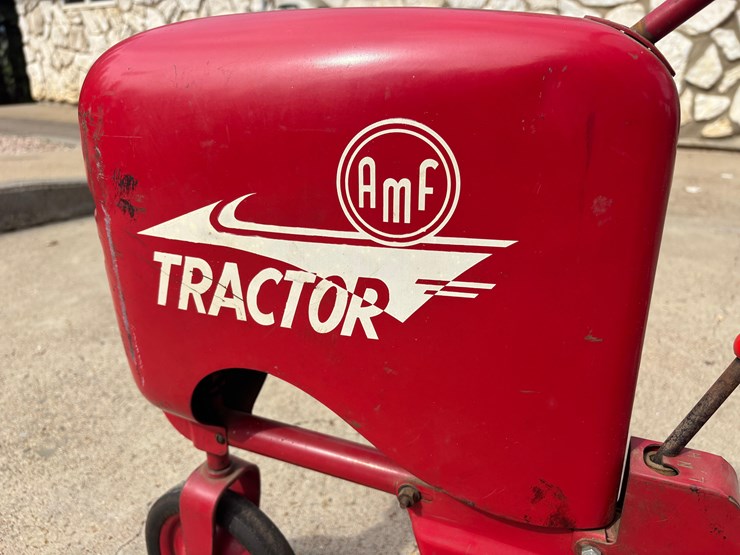 amf-2-speed-pedal-tractor-image-10