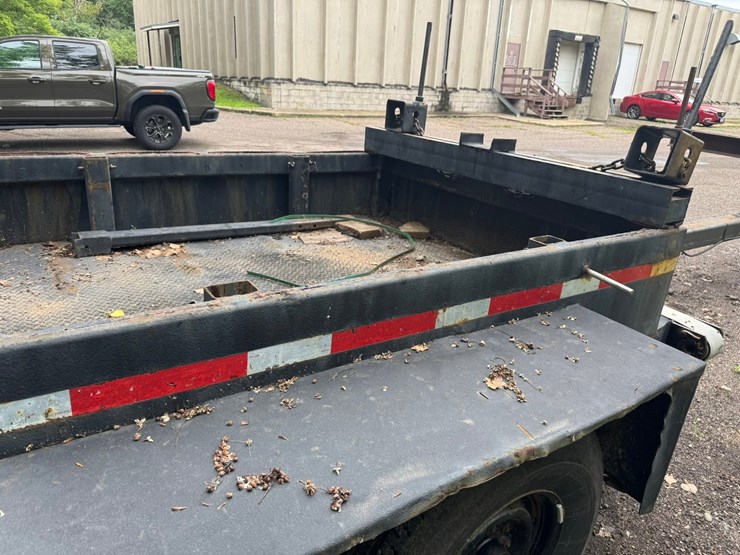 #1866-•-kiefer-industrial-built-tandem-axle-pole-trailer-image-25