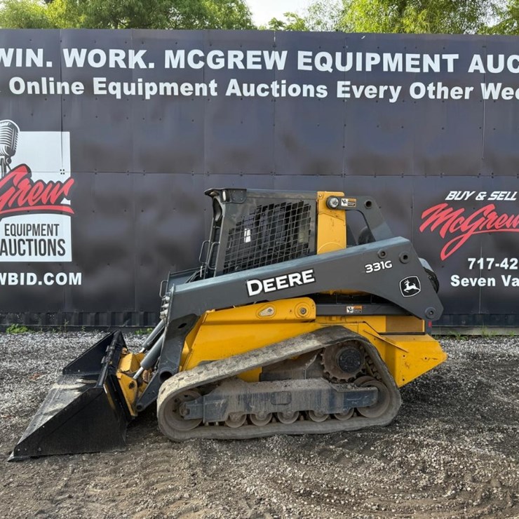 2019 DEERE 331G