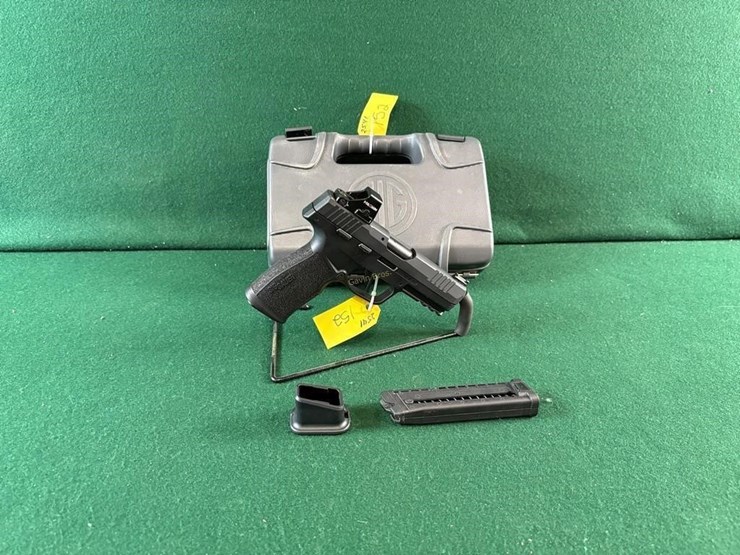 sig-sauer-p322-22lr-pistol-image-1