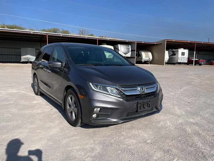 2018-honda-odyssey-image-3
