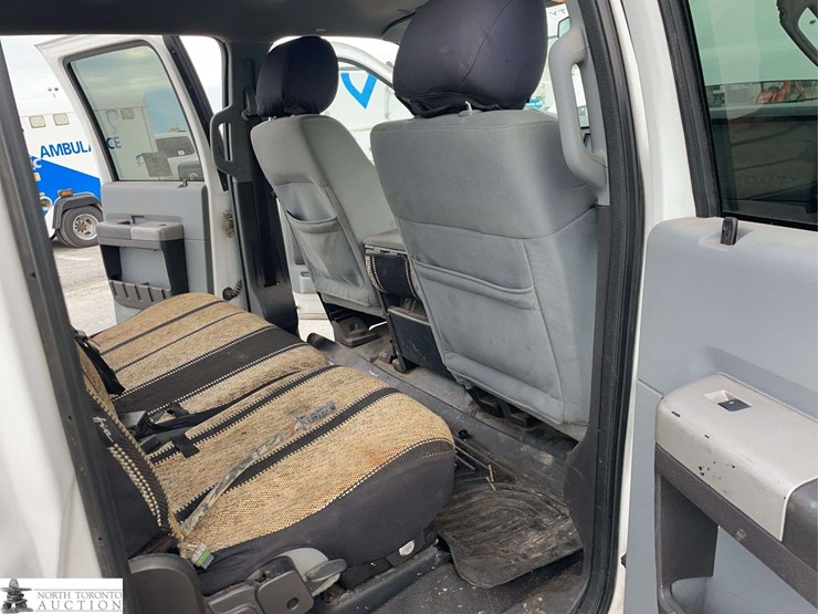 2015-ford-f350-image-19