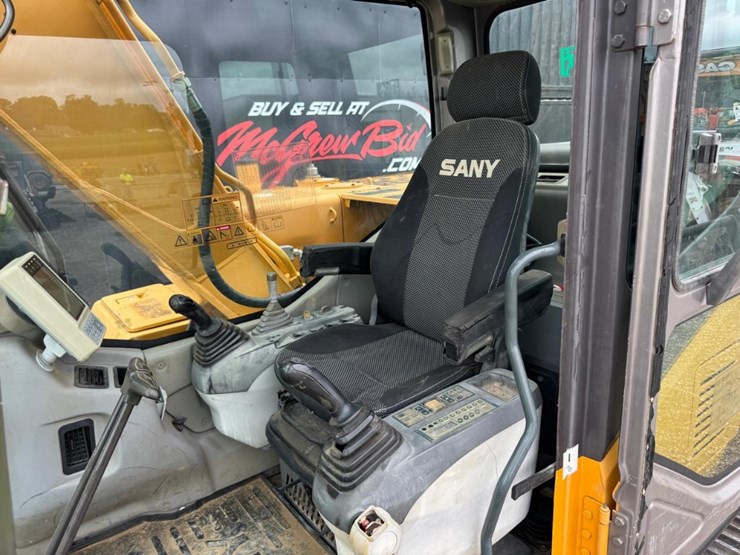 2016-sany-sy135c-image-21