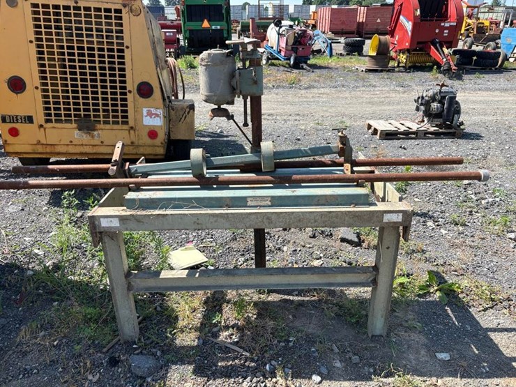 steel-working-table-image-1