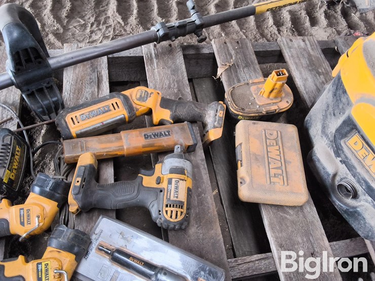 dewalt-misc-20v-tools-image-11