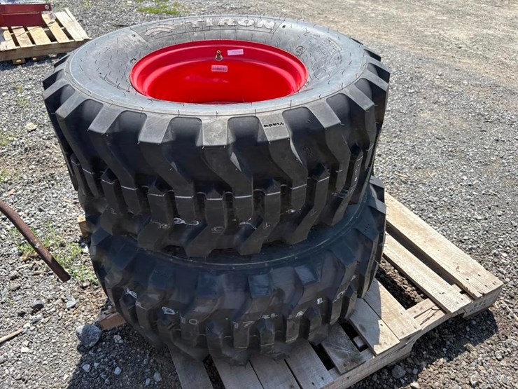 tiron-350/70-17.5-skid-ser-tires-(pair)-image-2