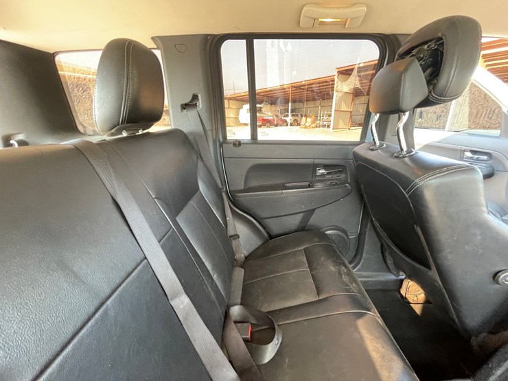 2012-jeep-liberty-image-101