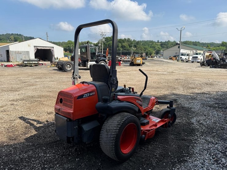 2019-kubota-zd1211-image-4