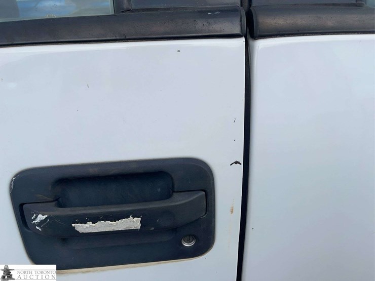 2010-ford-f150-image-23