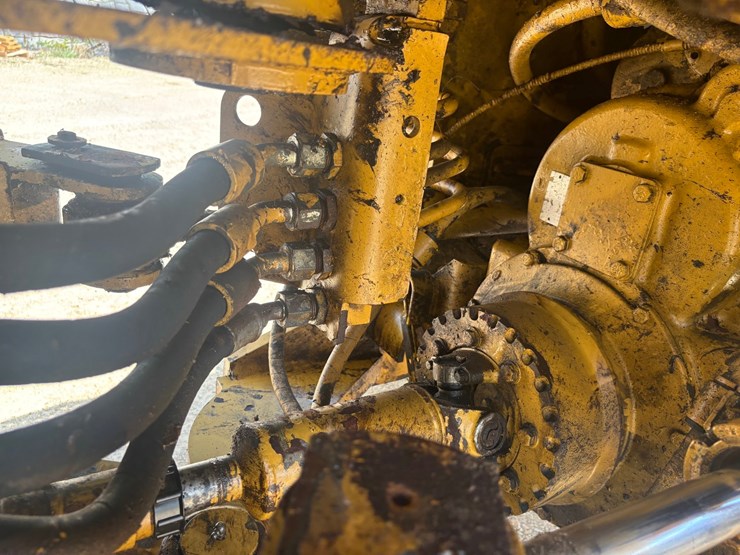 caterpillar-924f-image-64