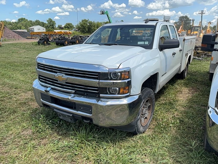 2016-chevrolet-2500-image-1