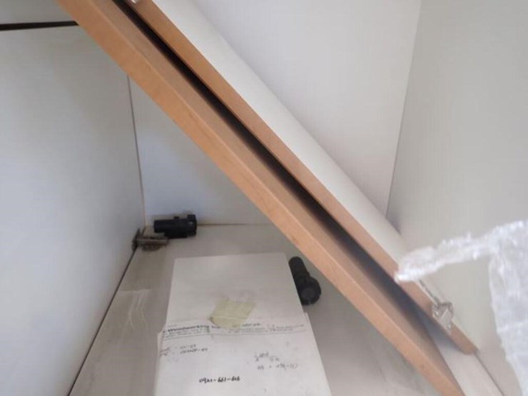 unused-qty-of-kitchen-cabinets-image-11