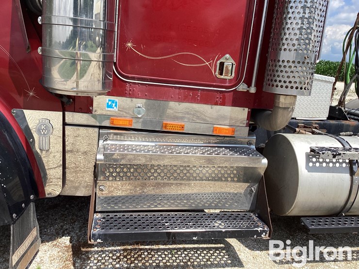 1998-kenworth-w900-image-11