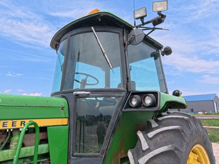 john-deere-4430-image-27