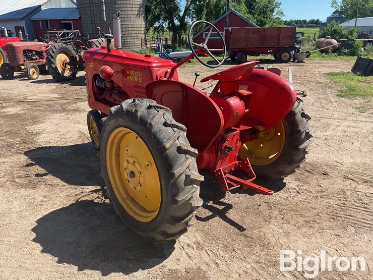 massey-ferguson-20-image-7