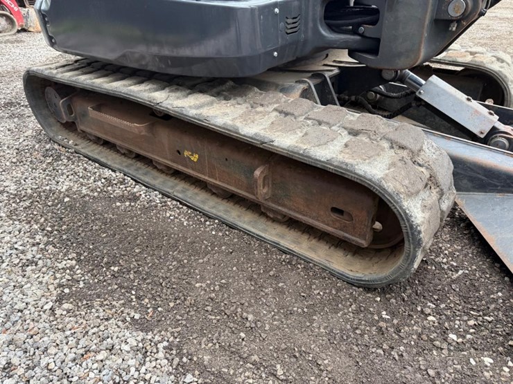 2022-bobcat-e88-image-11