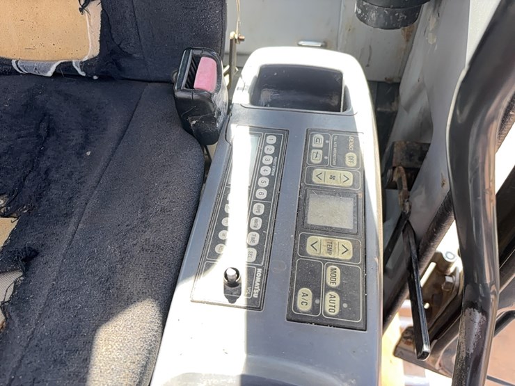 komatsu-pc300-lc-image-25