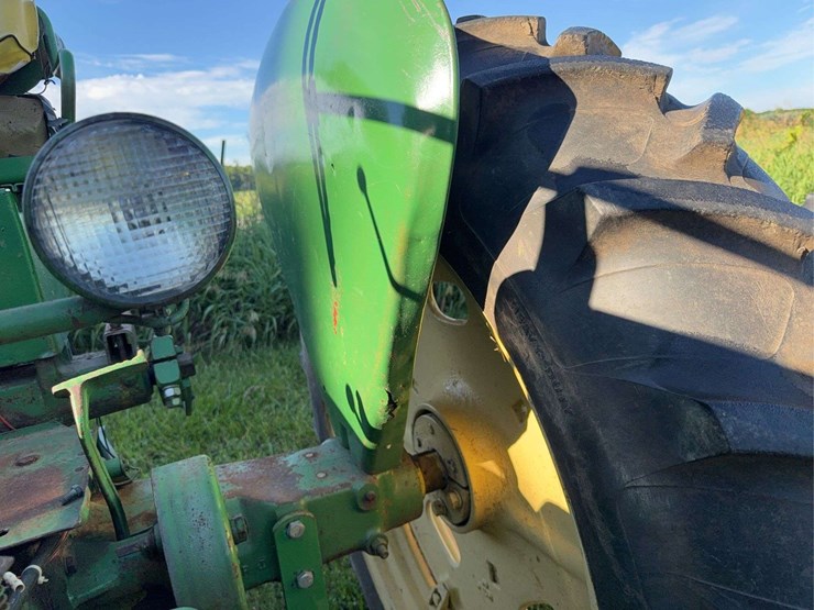 john-deere-50-image-11