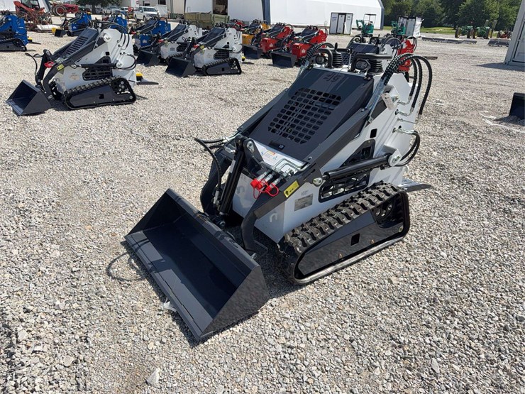 2026-zjg-zj-380-tracked-mini-skid-steer-loader-image-1