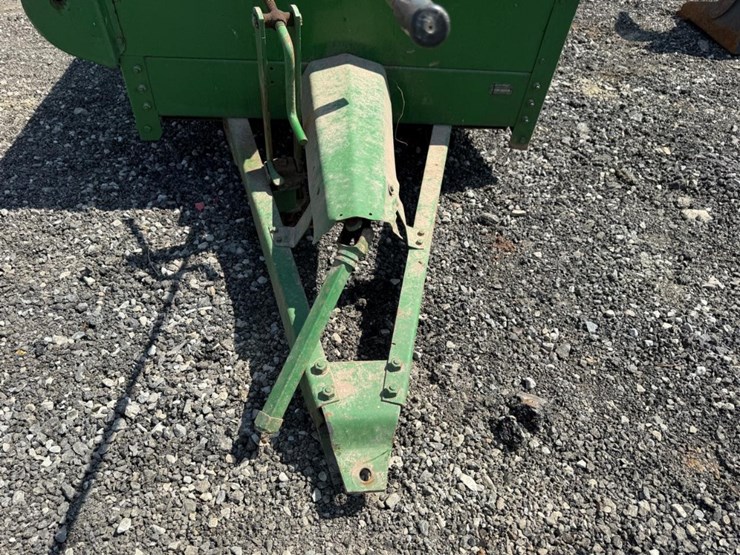 john-deere-33-image-6