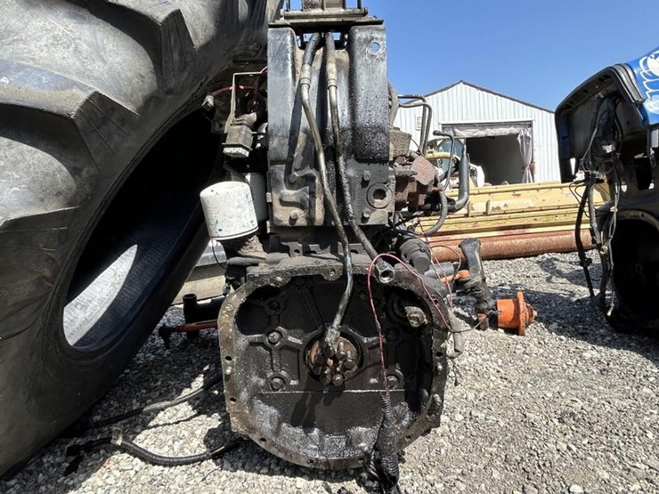 new-holland-t4030-image-15