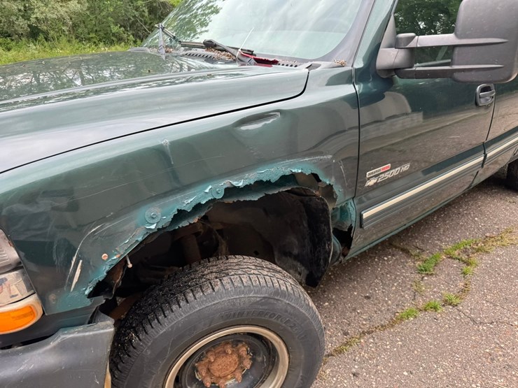 2002-chevrolet-2500hd-image-11
