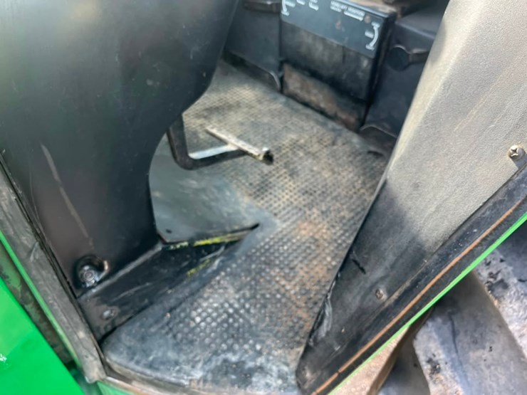 john-deere-4640-image-17