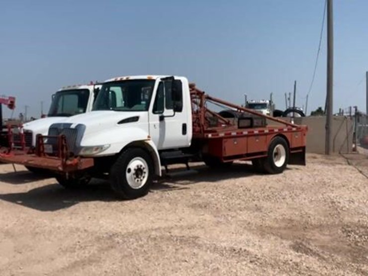 2007-international-durastar-4300-image-5