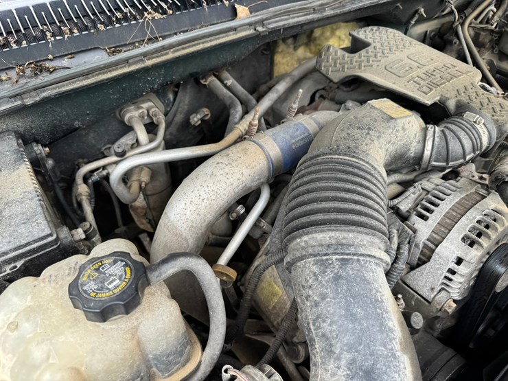 2002-chevrolet-2500hd-image-50