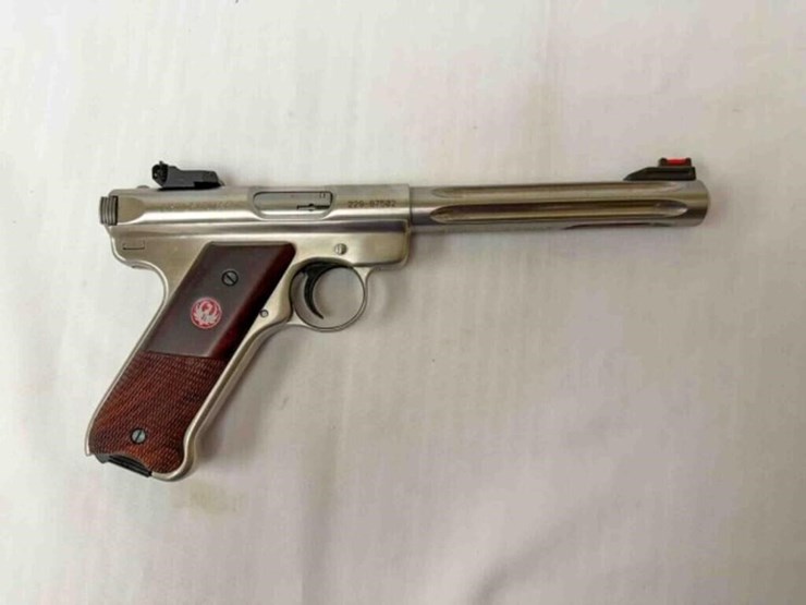 sturm-ruger-pistol-image-1