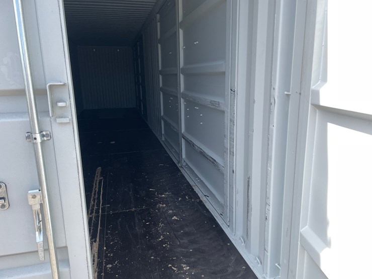 #102-•-40'-high-cube-container-image-9