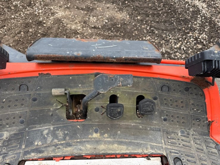 2018-kubota-zd1211-image-20