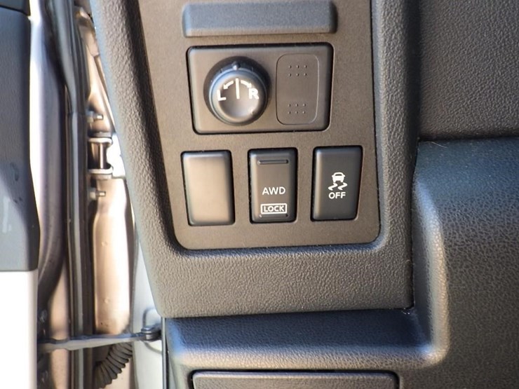 2013-nissan-rogue-image-20