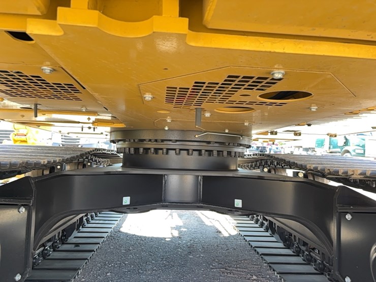 caterpillar-320gc-image-24