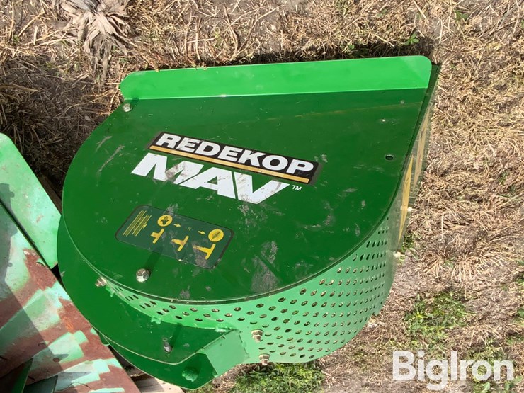 2014-redekop-mav-hd-chopper-image-16
